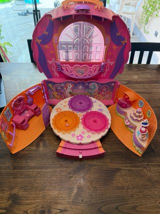 Twinkle twirl’s dance studio playset little pony