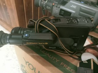 Lotto Videocamere e Ricetrasmittenti