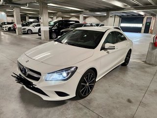 Mercedes-Benz Clase CLA 2015