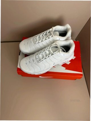 Nike TN Plus zapatillas talla 42