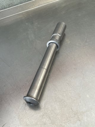 Eje Rueda Delantera BMW F900R 2025