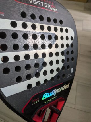 Pala Pádel Bullpadel Vertex Comfort 04 Di Nenno