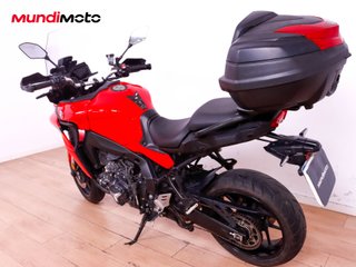 YAMAHA TRACER 9