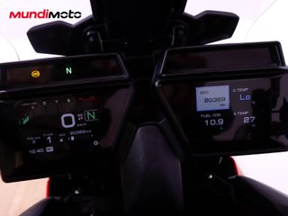 YAMAHA TRACER 9