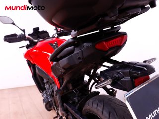 YAMAHA TRACER 9