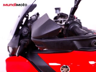 YAMAHA TRACER 9