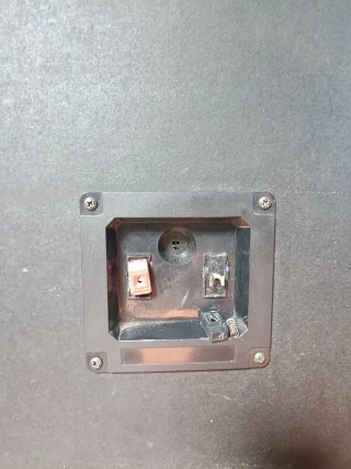 Altavoces Aiwa SX-005 3 Vías actualizados.