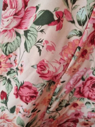 Vestido floral rosa