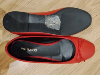 Manoletinas rojas Primark talla 39