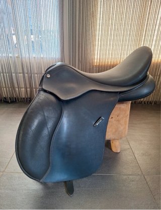 Silla de montar Wintec 500 completa 17,5”