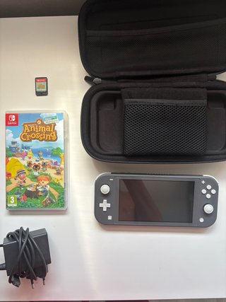 Nintendo Switch Lite + Animal Crossing+ funda.
