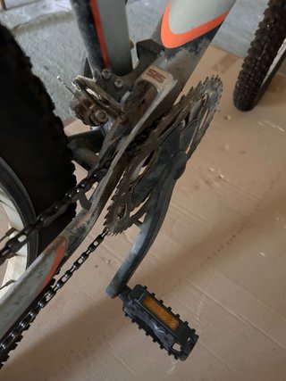Bicicleta GT Avalanche 3.0 26