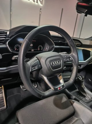 Audi Q3 2021