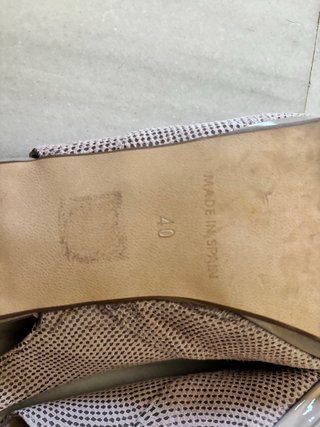 Zapatos de salón beige