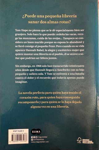 La Librería de Los Corazones Solitarios / the B...