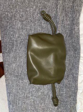 Bolso Loewe Flamenco Clutch Piel Verde Oliva