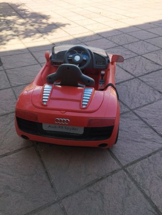 Coche Audi R8 Spyder niños RC