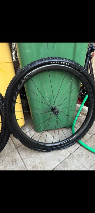 Ruedas carbono MTB 29 EDP bujes DT Swiss 180