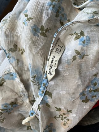 Blusa transparente floral