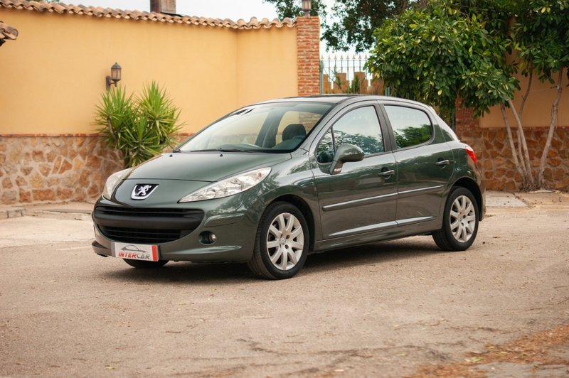Peugeot 207 1.6 HDI GT 2006, foto 4