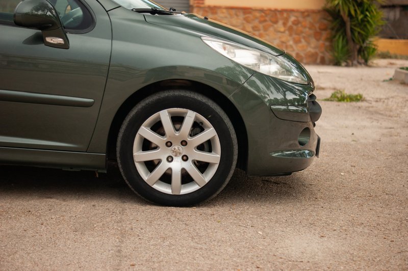 Peugeot 207 1.6 HDI GT 2006, foto 6