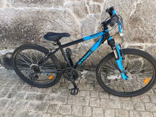 Bicicleta Rockrider 500 BTWIN 24x1.95
