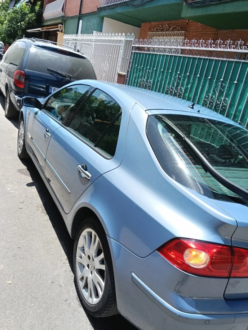 Renault Laguna 2006 - foto 1