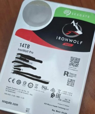 Disco Duro Externo Seagate IronWolf Pro 14TB