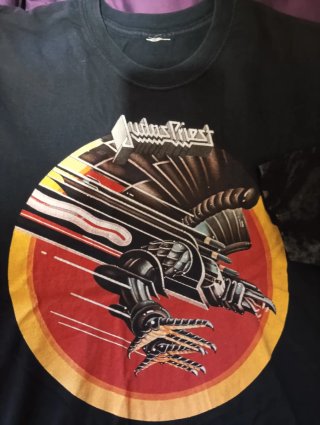 Judas priest. 3 camisetas oficiales.