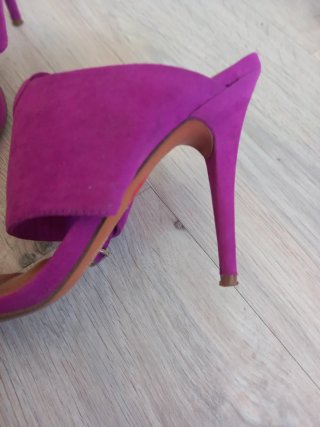 Sandalias de tacón Zara