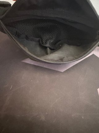 Riñonera Nike Negra