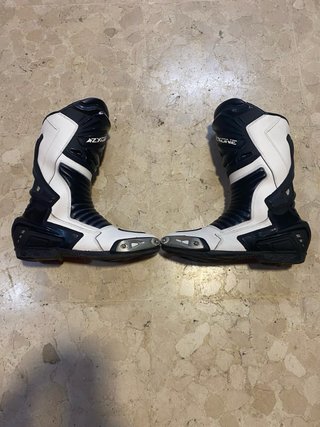 Botas y Guantes Moto Carretera ZX-ONE
