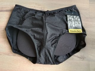 Braga Wonderbra Push Up Negra