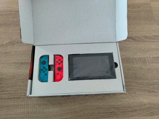 Nintendo Switch V1 + Accesorios
