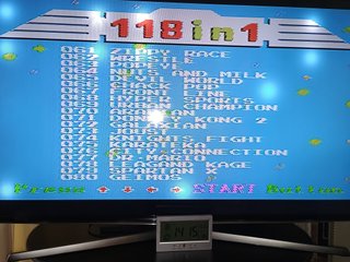 Consola clónica NES con 2 mandos y 118 juegos