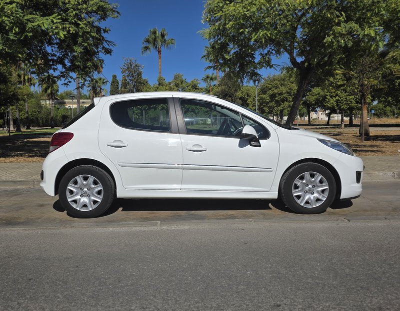 Peugeot 207 2013, foto 7