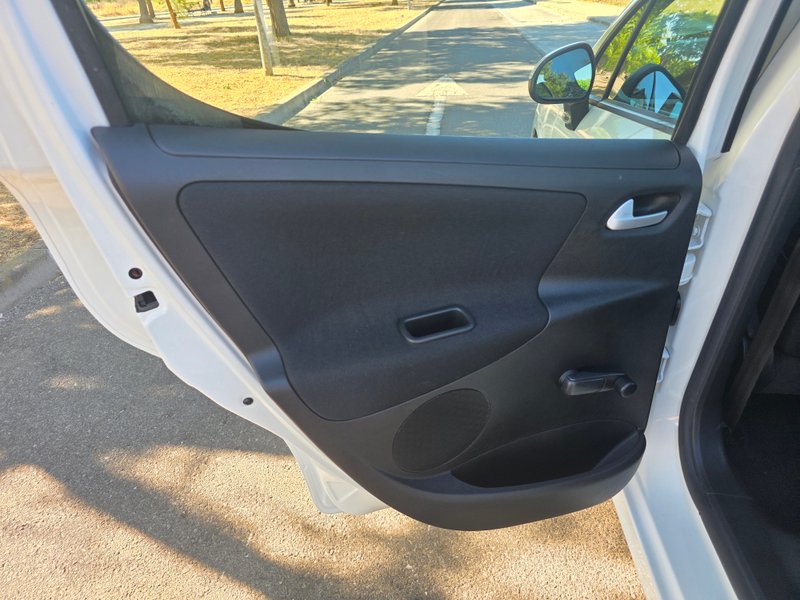Peugeot 207 2013, foto 19