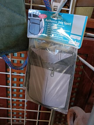 Material canino