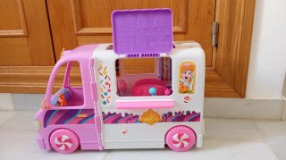 Furgo de helados de Princesas con Muñecas y Bici