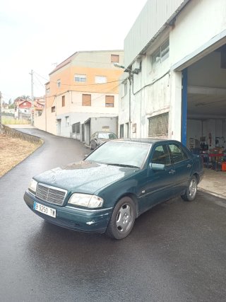 Mercedes-Benz Clase C 230 kompressor