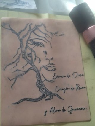 Tatuadora