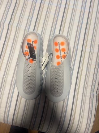 Nike Mind 001 Talla 45 Gris Naranja Sin estrenar