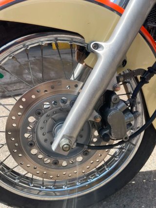 Daylin Daystar 125 Cruiser Beige y Naranja