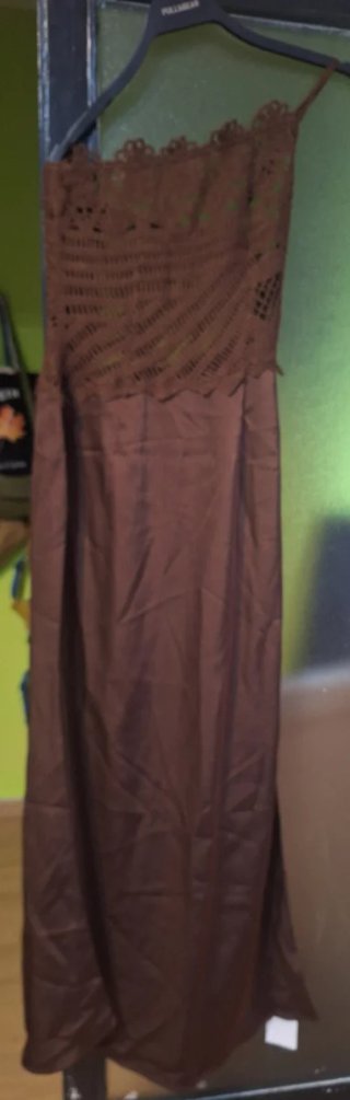 Vestido de crochet y raso marrón Talla S