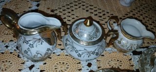 Set Tazze da Tè con Zuccheriera e Lattiera
