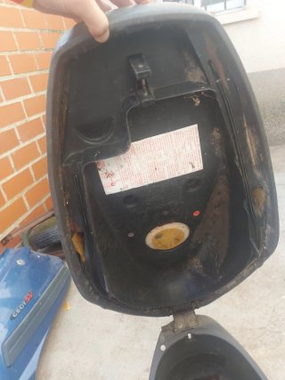 Peugeot SV 50cc asiento