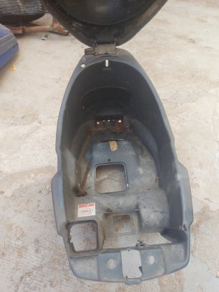 Peugeot SV 50cc asiento