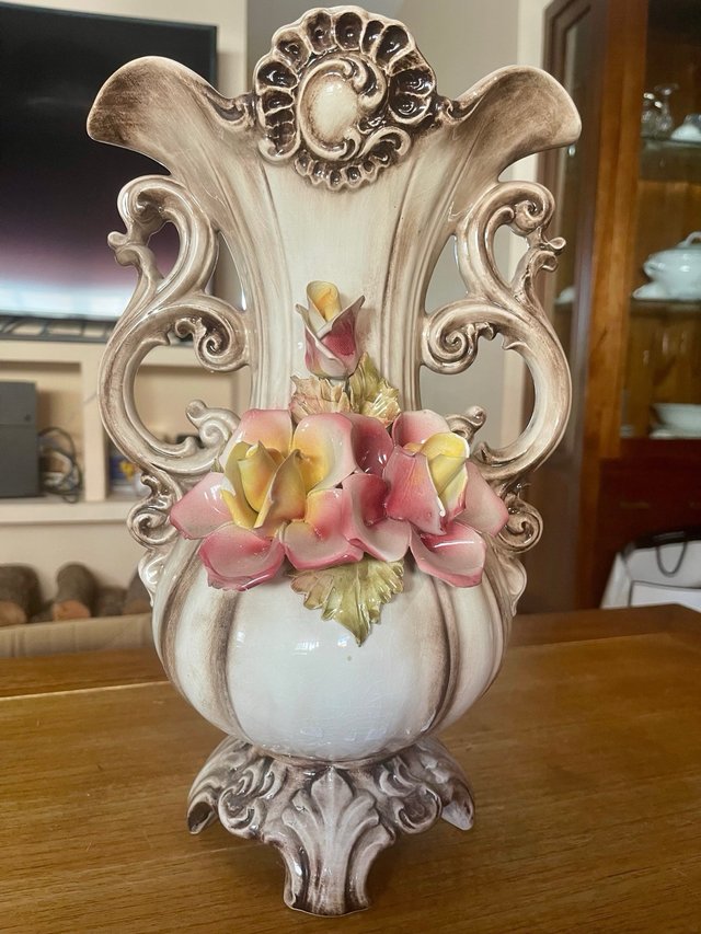 Gran Jarrón Capodimonte Italia Rosas Porcelana