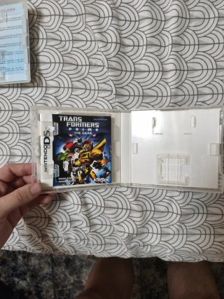 Juegos Nintendo DS: Inazuma Eleven 2, Yu-Gi-Oh!, T