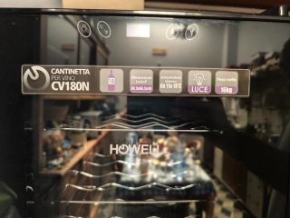Cantinetta vino Howell 18 bottiglie
